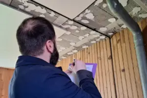 Examen de l'isolation dans le cadre d'un diagnostic immobilier à Maubeuge